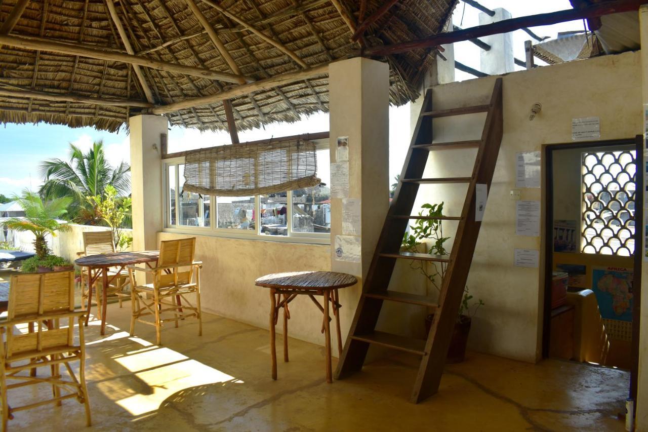 Jambohouse Lamu Bed & Breakfast Екстериор снимка