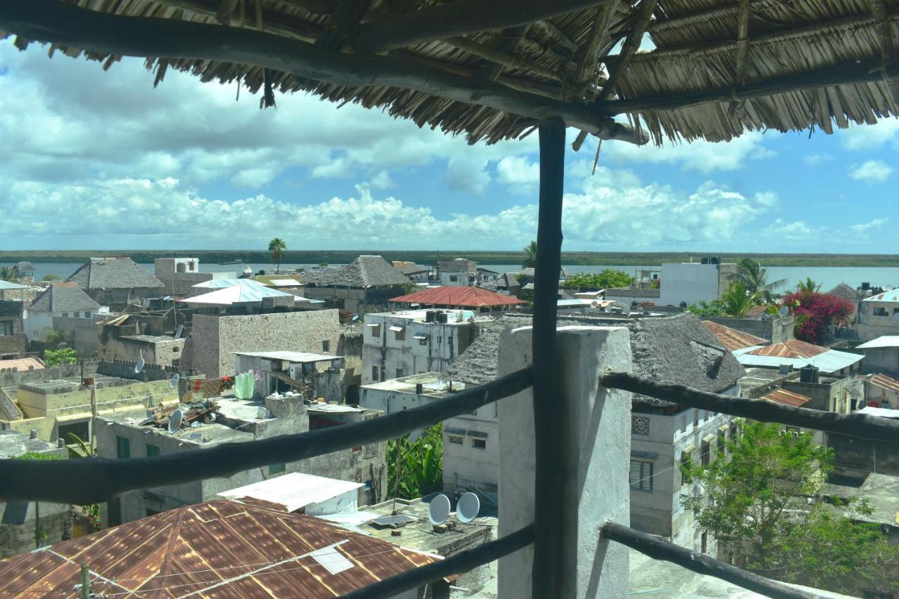 Jambohouse Lamu Bed & Breakfast Екстериор снимка