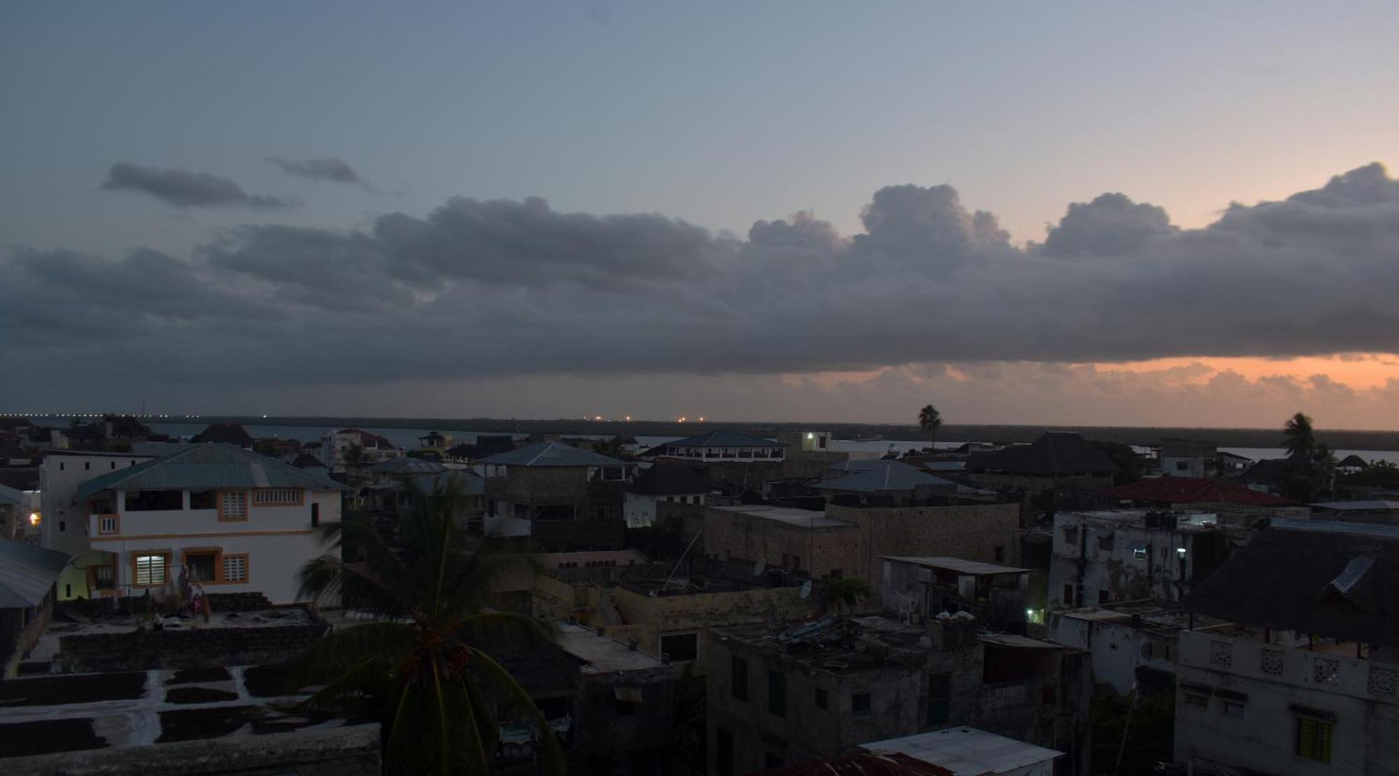 Jambohouse Lamu Bed & Breakfast Екстериор снимка
