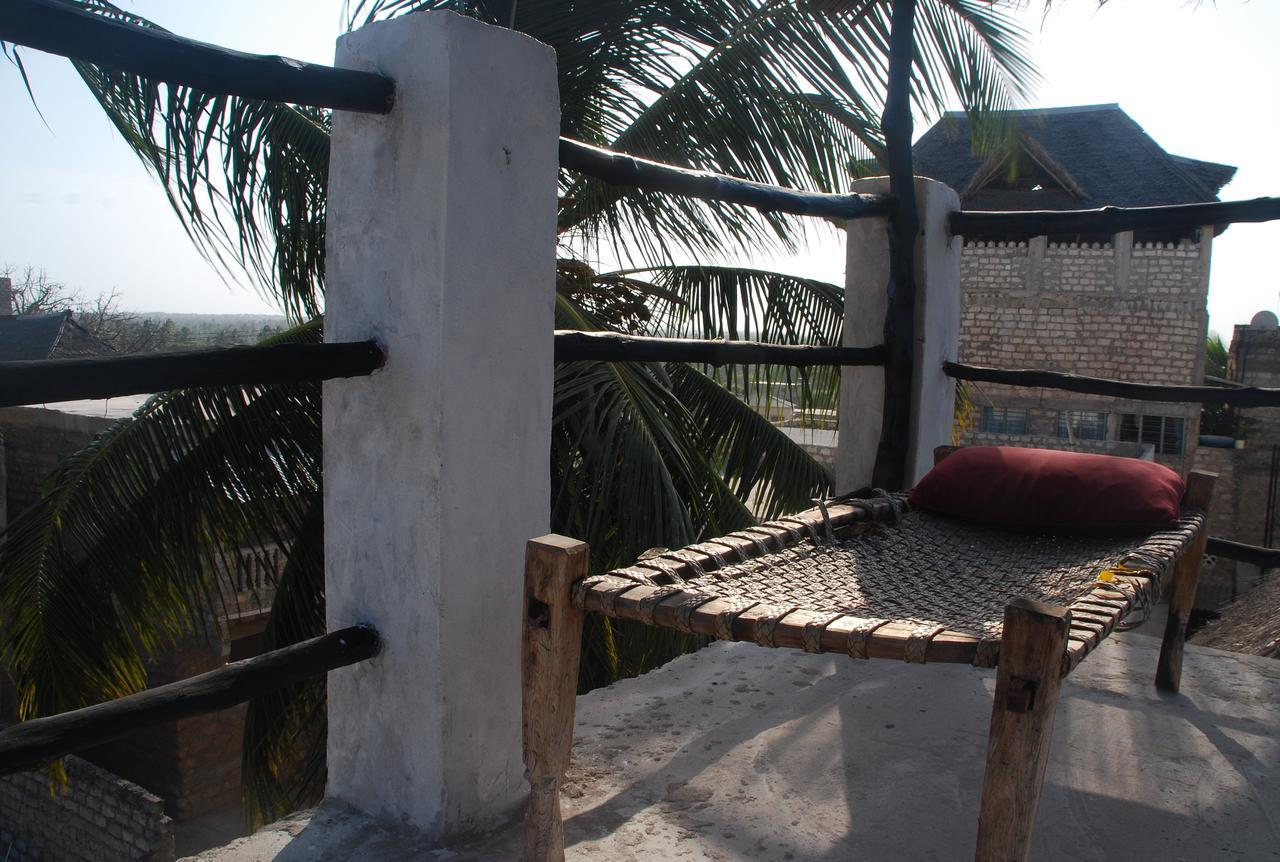 Jambohouse Lamu Bed & Breakfast Екстериор снимка